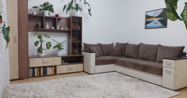 Apartament cu 2 camere de inchiriat in zona Andrei Muresanu