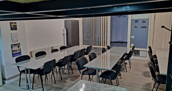 Spatiu comercial de 56mp, pe 2 etaje, birou, zona OMV Marast