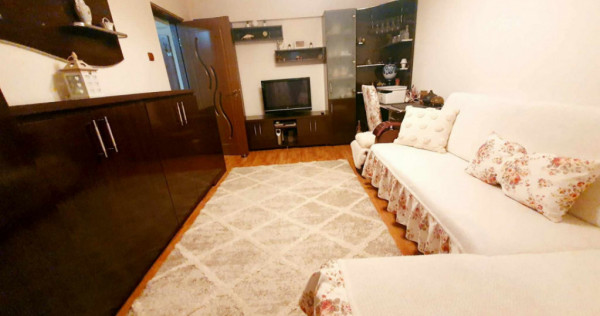Apartament 2 camere, situat în Târgu Jiu, Str Traian