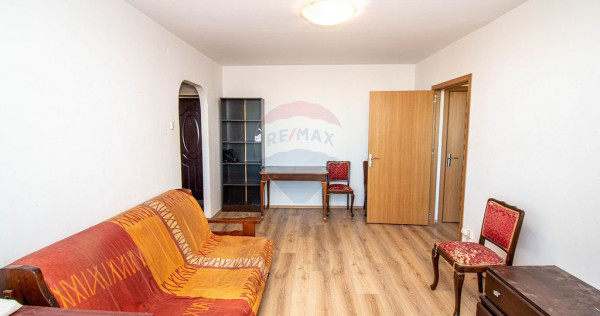 Apartament 2 camere, Dinicu Golescu, bloc reabilitat