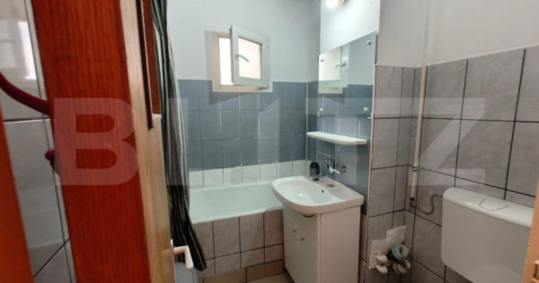 Apartament 3 camere, decomandat, 59 mp utili + 10 mp terasa