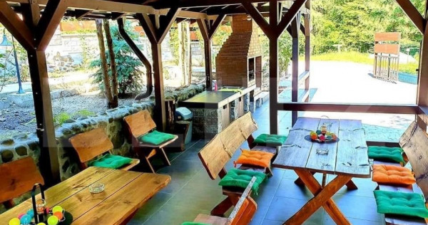 Vila deosebita cu 6 camere, 530mp, Statiunea Sovata