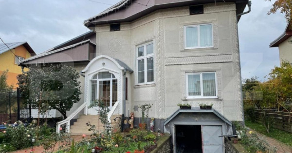 Casa individuala, 450 mp utili, 900 mp teren, zona Castelul