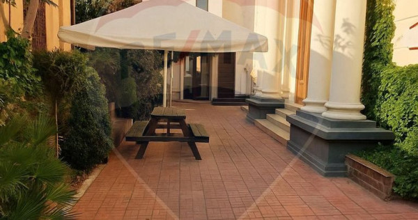 Hotel / Pensiune cu 31 camere de vânzare în zona P-ta U...