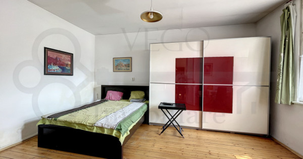 Casa alipita in curte comuna, 83 mp, zona Andrei Muresanu