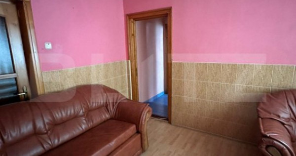 Apartament 4 camere, 70 mp, etaj 1, zona Hurmuzachi ,Radauti