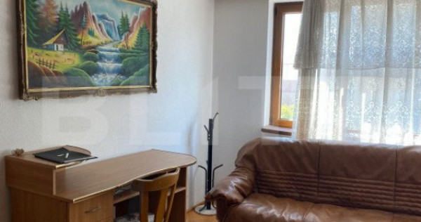 Apartament, 2 camere, decomandat, zona Cornișa