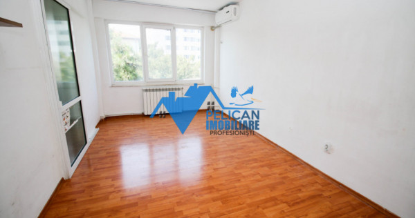 1848 Apartament 3 camere ,Etaj 3, decomandat