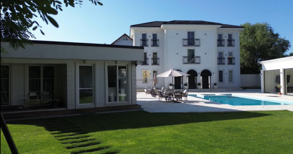 Vil#259; de Lux cu Piscin#259; #238;n Suceava | Proprietate