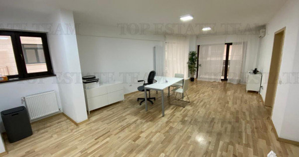 Apartament cu 3 camere de in zona Aviatorilor