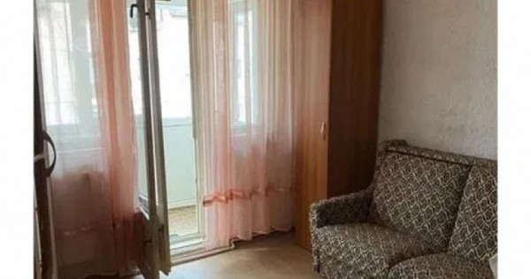 Apartament cu 3 camere semidecomandat Zona George Enescu