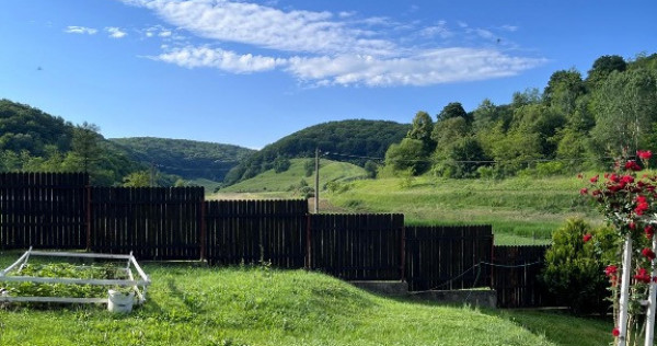 Casa în Richis, Jud. Sibiu, aproape de Sighișoara.