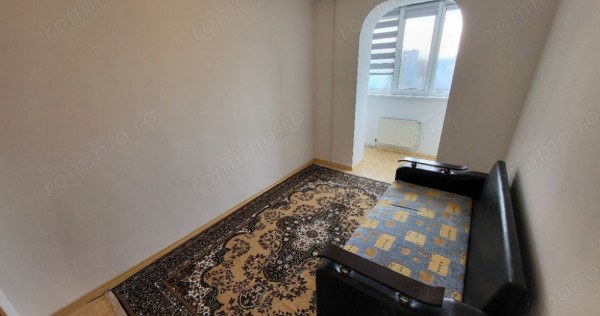 Spre inchiriere un apartament 3 camere Piata Victoriei