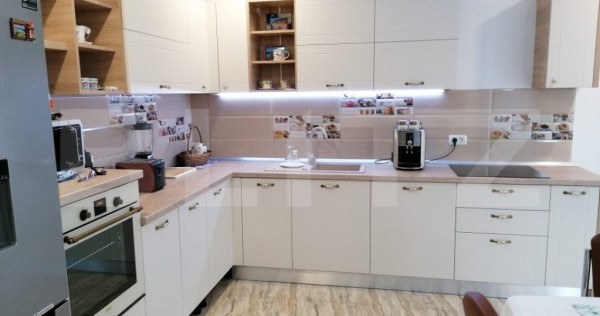 Vila - 4 camere, mobilata lux, Stupini - Brasov