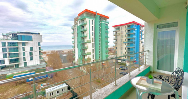 3 camere 80mp Parcare Privată Summerland vedere la mare