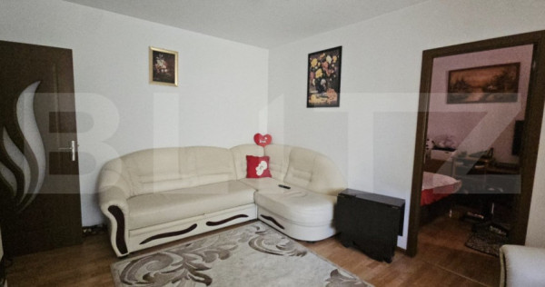 Apartament 3 camere, 48 mp utili, zona Vest