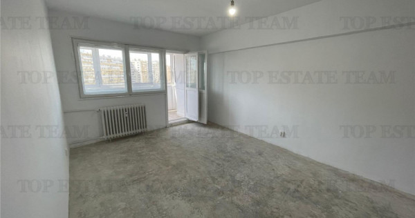 Apartament cu 3 camere decomandat in zona Colentina - Doamna