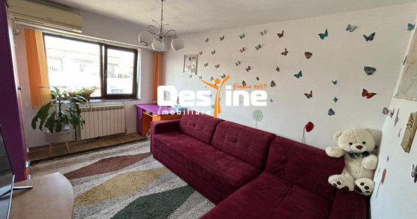 Apartament 2c 62,52mp DECOMANDAT la bulevard, etaj intermedi