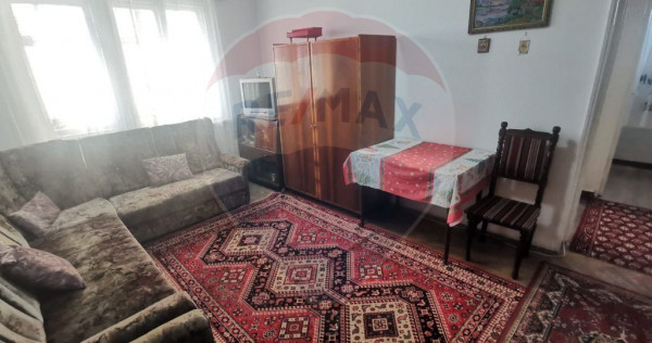 Apartament cu 2 camere de închiriat în zona Central