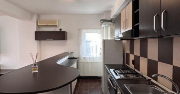 Apartament de 2 camere situat în zona TROCADERO