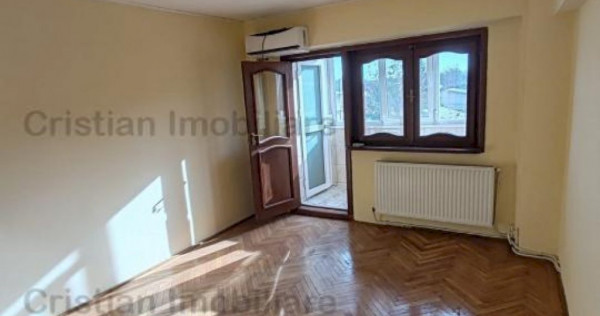 Apartament 3 cam etaj 3,Victoriei, 72mp conf 1 decomandat