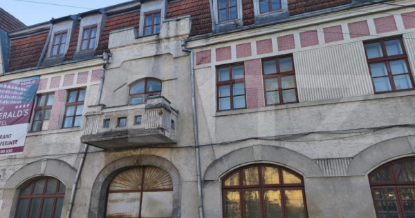 Spatiu multifunctional, zona ultracentrala, 1883mp, Siret