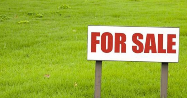 Teren intravilan , deschidere la drumul principal, Sucevita