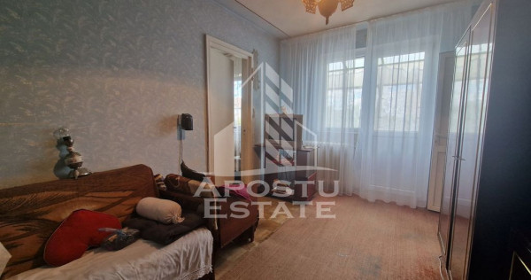 Apartament cu 2 camere, zona Dacia