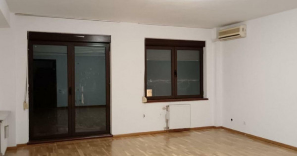 Apartament 3 camere -ARCUL DE TRIUMF -160 mp -