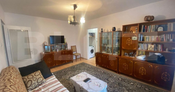 Apartament 2 camere ,45mp, etaj 1, centrala termica, 1 mai