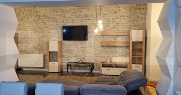 Apartament 3 camere, 105 mp, lux, terasa si piscina, loc gra