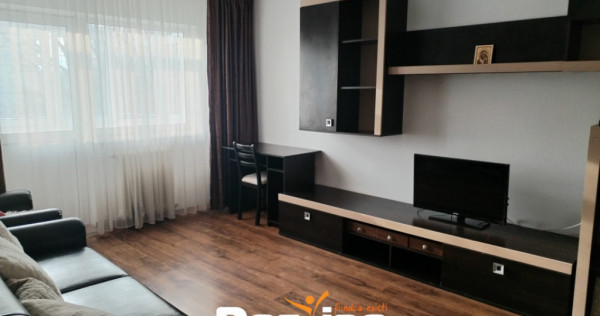 DE ÎNCHIRIAT! Apartament 2 camere MOBILAT+UTILAT+ PARCARE -