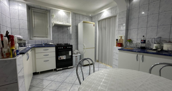 APARTAMENT 3 CAMERE | TEI | DECOMANDAT | TRANSFORMAT DIN 4