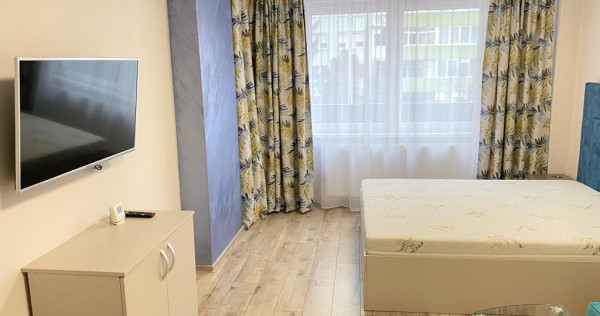 INCHIRIEZ ap.1 camerea, cu terasa15 mp,renovat,zona Mihai Viteazul