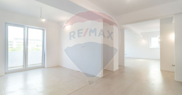 Apartament unicat 3 camere supradimensionat, Damaroaia - ...