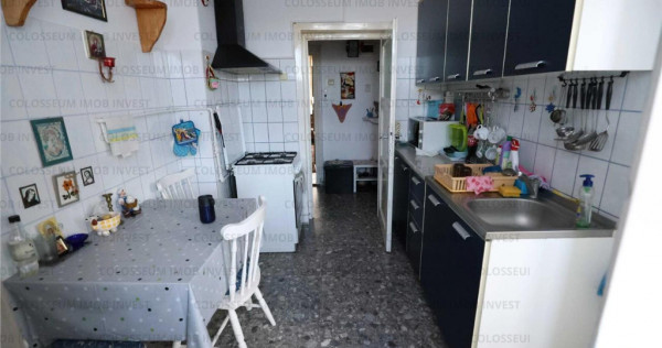 Apartament 2 camere, decomandat - zona Calea Bucuresti..