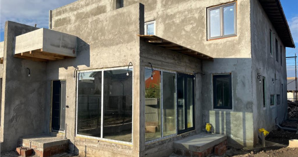 Vila P 1 duplex de in Vanatori cu utilitati