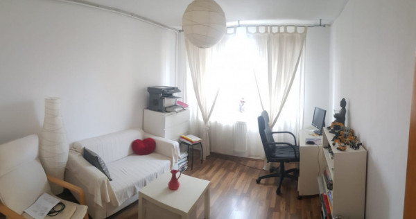 4 camere decomandat, 4/4 ,parcare, Iuliu Maniu, lângă lic