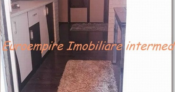 Apartament 2 camere decomandate zona KM 5