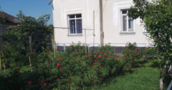 Casa de vanzare in Calan