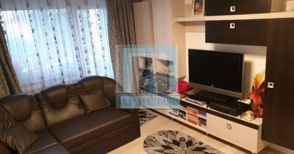 Ap 4 camere, 2 bai, mobilat-utilat - zona Tractorul