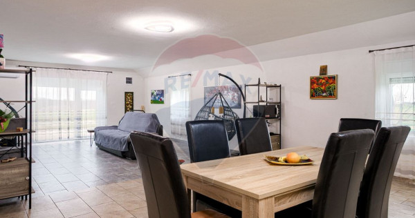 Casă de vânzare cu 3 camere, complet utilată, 175mp, F...