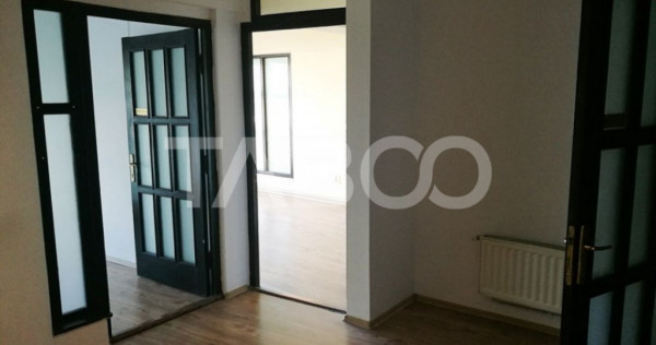 Spatiu de birouri decomandat 268 mpu zona Turnisor Sibiu