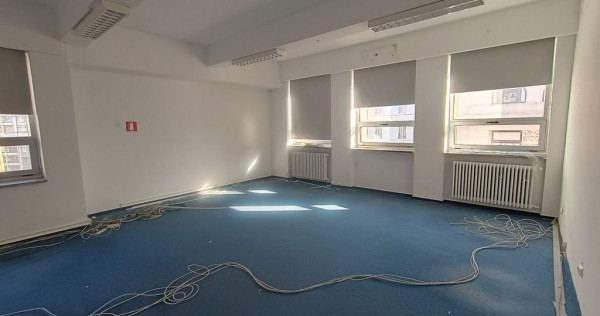 Spatiu birouri Victoriei 30/90 mp