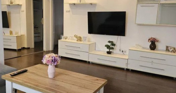 Apartament de vanzare, 2 camere, 50 mp, zona centrala!