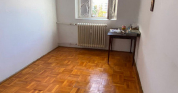 Apartament 3 camere, semidecomandat, et 4/4, Zona Democratie
