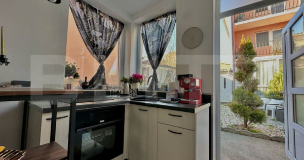 Apartament la casa, cu 2 camere, 80 mp, Oradea