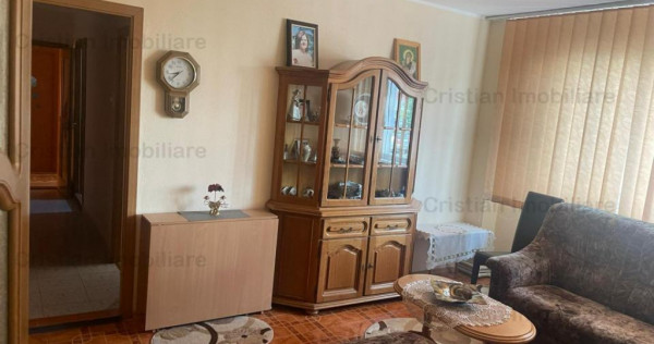 SUPER SPATIOS! 4 cam conf 1 Hipodrom Parter doua balcoane