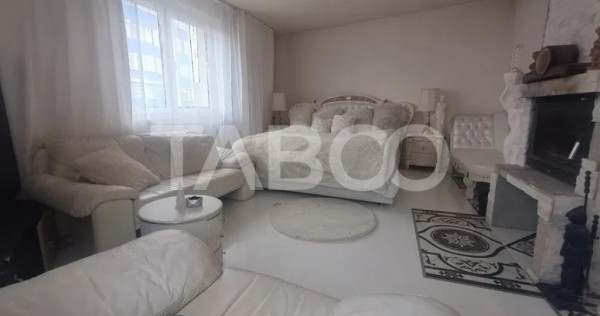 Casa individuala 4 camere 128mp cu spatiu comercial Zona Ter