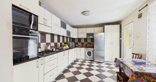 Casa 7 camere in Gradiste